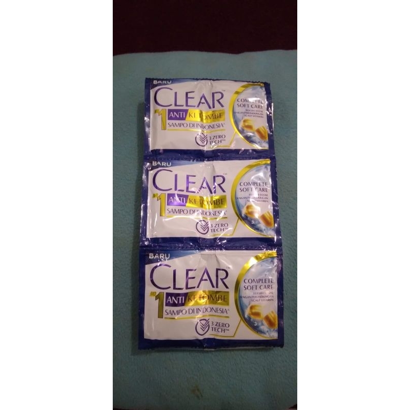 SHAMPOO CLEAR ANTI KETOMBE 12 x  9 ml