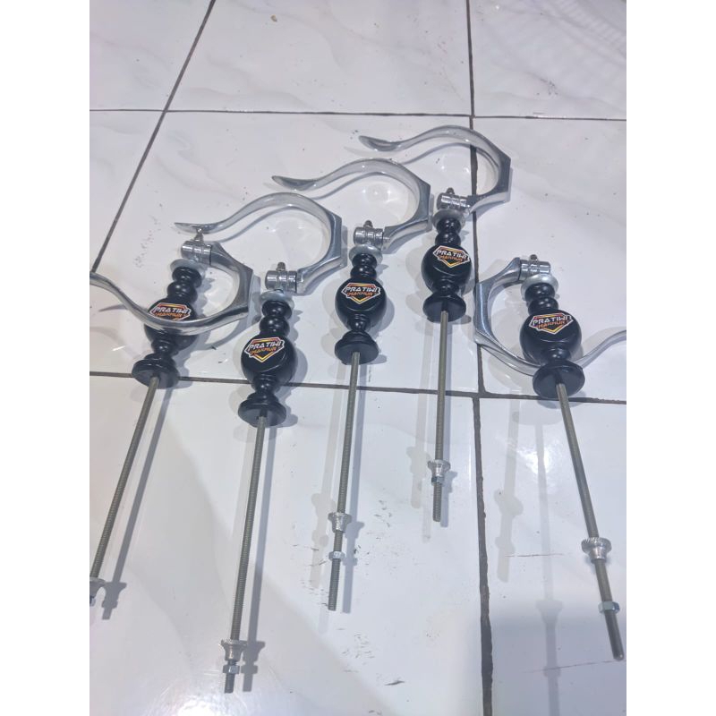 Gantungan Sangkar Set Pion Gantungan Sangkar BNR Kotak Premium Pratiwi Gantungan BNR