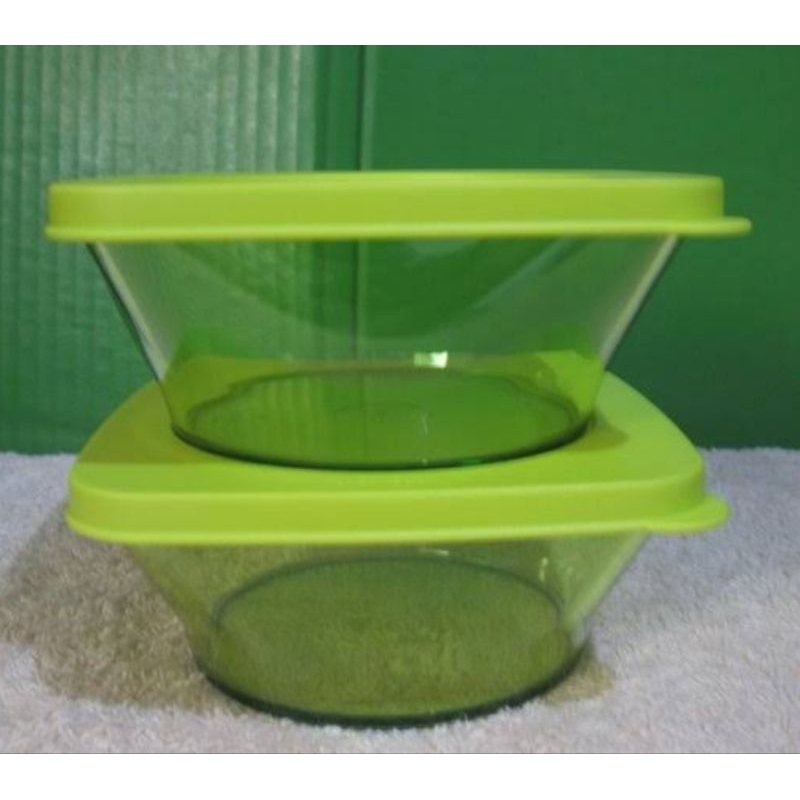TUPPERWARE CLEAR SQUARE ROUND TEMPAT MAKAN HIJAU / TEMPAT  MAKAN PINK