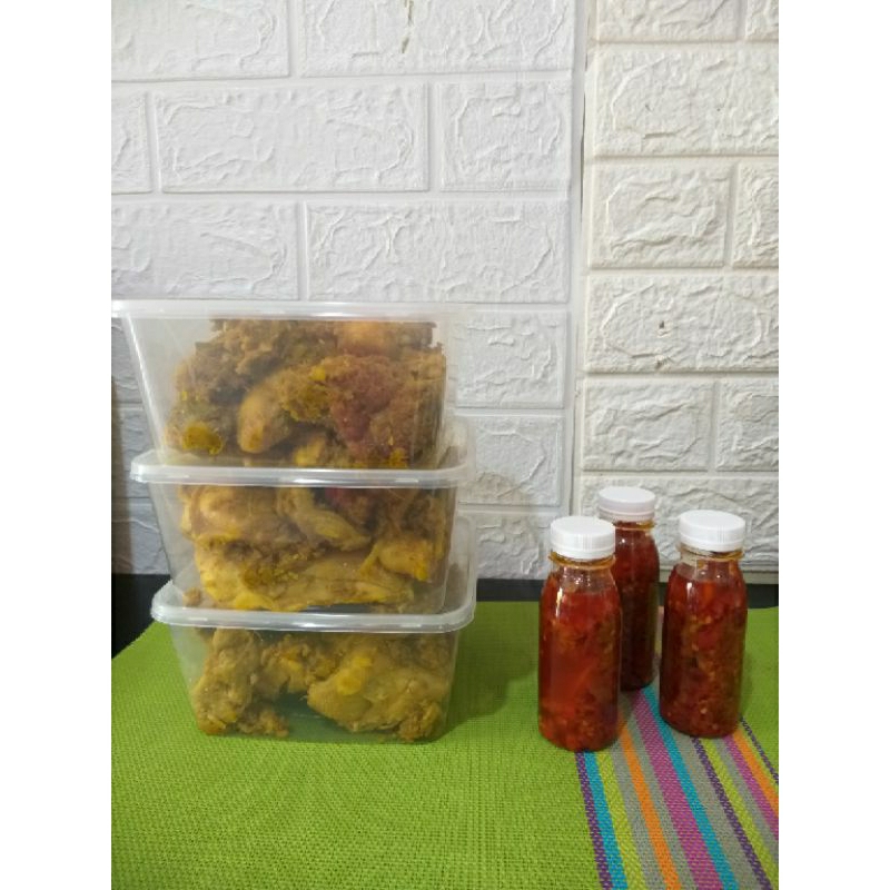 Ayam Ungkep Lengkuas