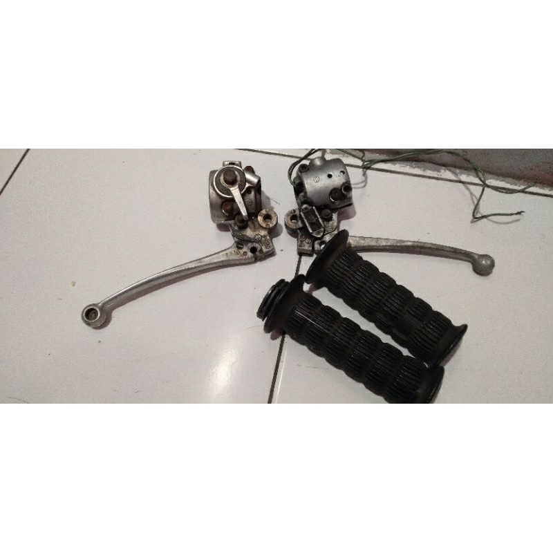holder set handgrip suzuki A100 original