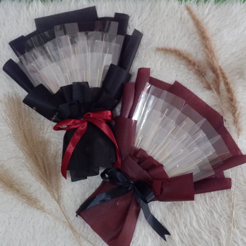 

Buket uang murah spundbond Makassar hadiah ultah semprot semhas wisuda wedding anniversary