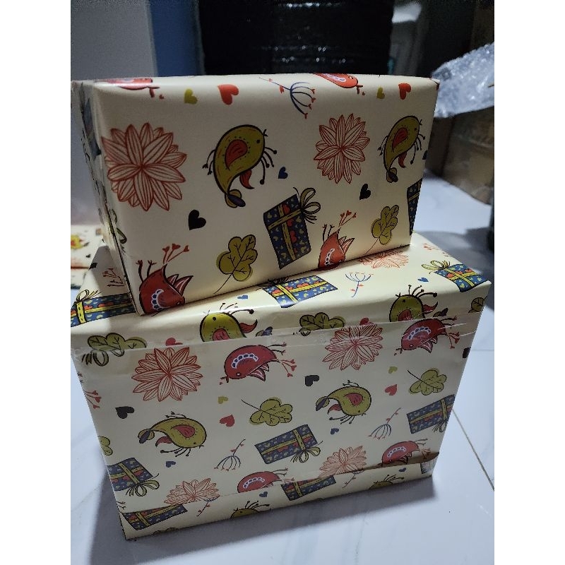 

Additional Bungkus Kado
