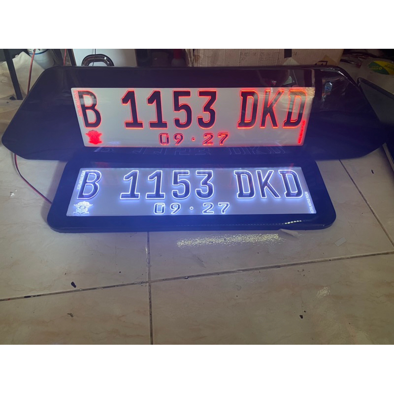 PLAT LAMPU MOBIL