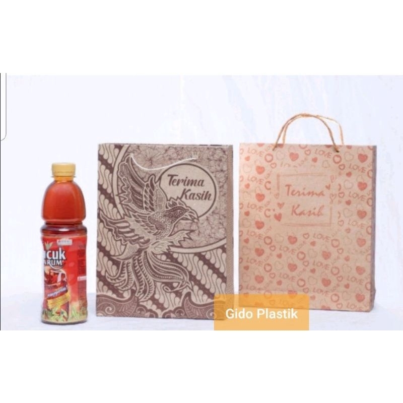 

TERMURAH !!! 100 PCS PAPER BAG MOTIF BATIK UKURAN 21 × 17 × 5