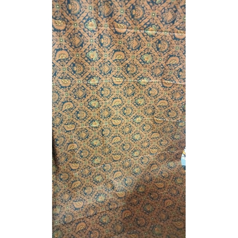 kain batik jarik samping sogan soloan katun primisima dengan motif Sido luhur hitam bagus untuk acar