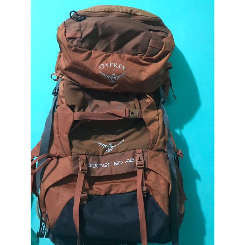 Carrier Osprey Aether AG 60 with Backpack