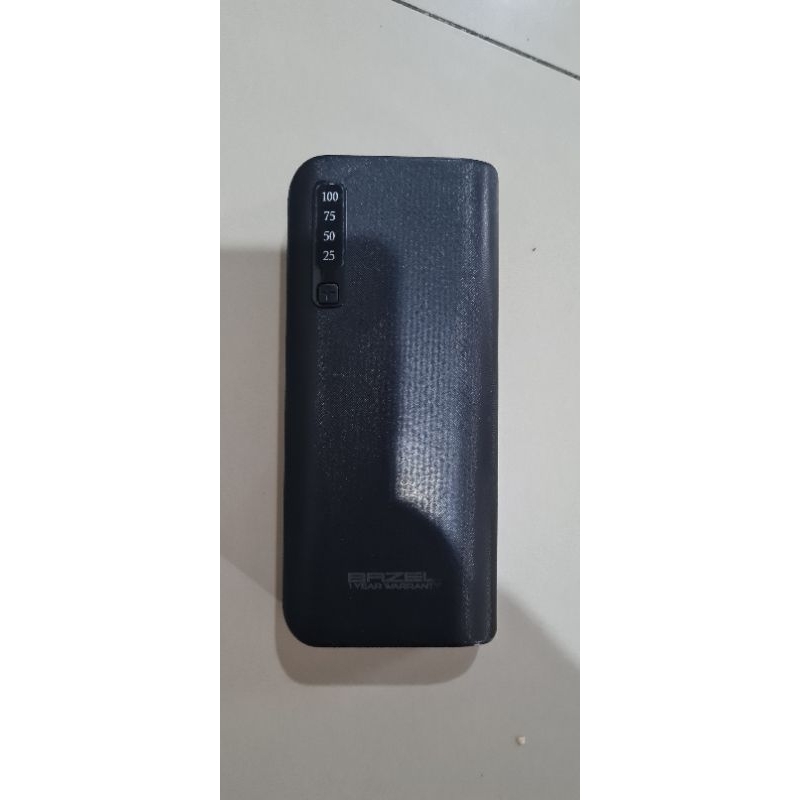 preloved powerbank BAZEL 580
