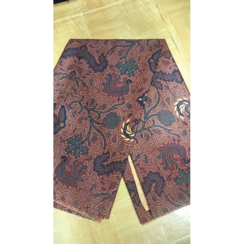 kain batik jarik samping sogan soloan dengan motif Wahyu temurun bagus untuk kemeja atas wanita gami