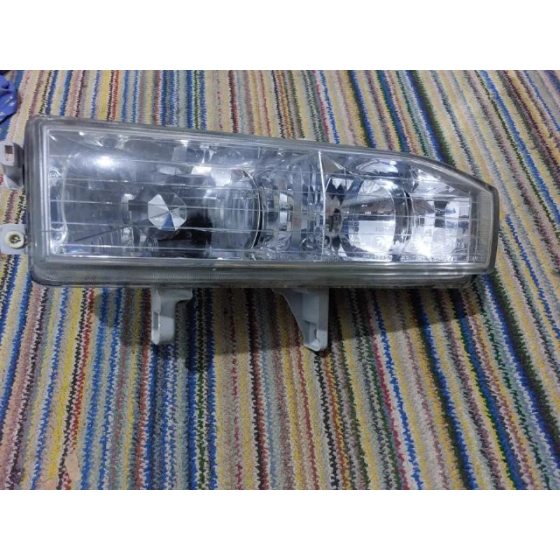 headlamp/lampu depan Accord maestro RH