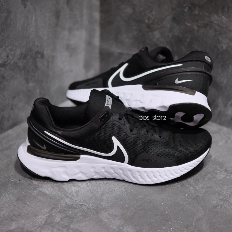 Nike React Miler 3 Road Black White Original BNIB Resmi