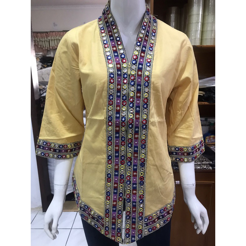0743 kebaya alexuez kuning bordir timbul /kebaya encim premium