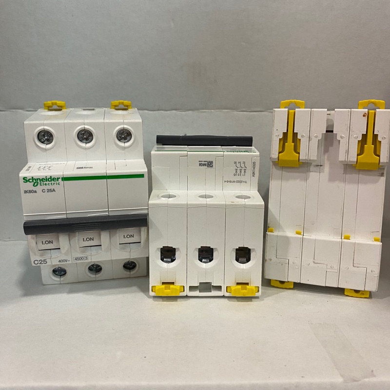 Mcb Schneider 3 Phase 25 Amper Mcb Ik60A 3P 25A Schneider Original