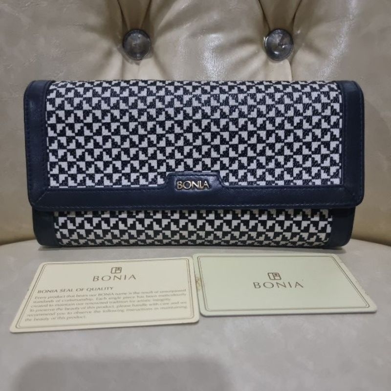 preloved dompet bekas second seken Bonia