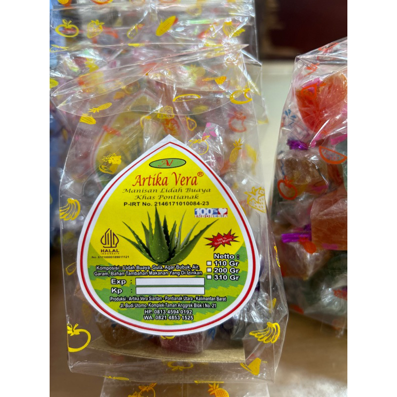 

Manisan Lidah Buaya Aloe Vera / Agar-agar Garing / Permen Crispy lidah buaya Kemasan Kecil