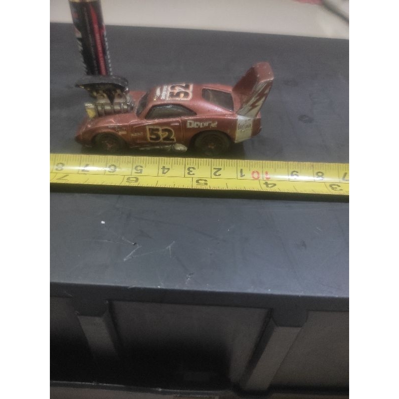 diecast hotwheels dodge charger daytona