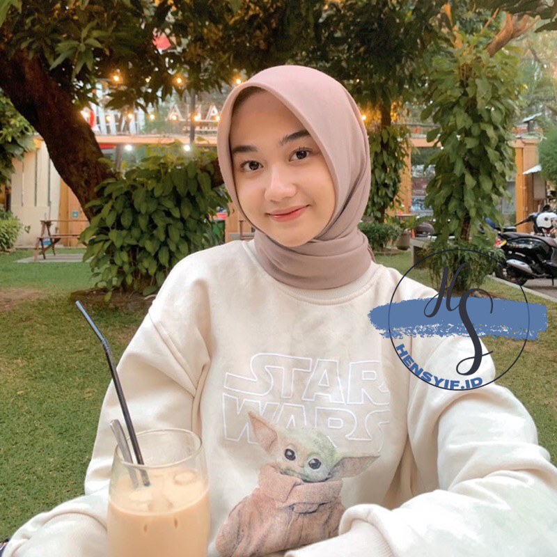 [SALE] Crewneck Hoodie H&M STARWARS BABY YODA CREAM, Katun Fleec Halus Lembut Tebal FREE PAPERBAG/PL