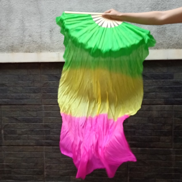 Kipas Tangan Anak Bambu Sutra Cina Panjang 120 cm Aksesoris Nari Alat Tari Props Tamborine Gereja Belly Dance Tamborin