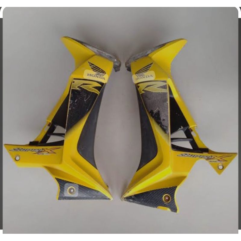 sayap dek motor Supra x 125 new batman warna kuning+BONUS STRIPING