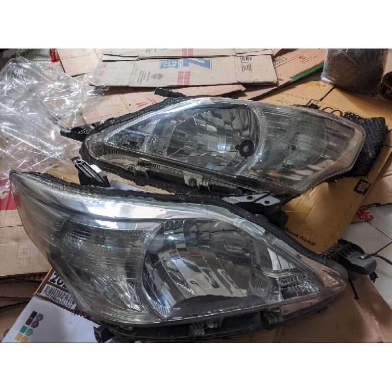 HEADLAMP HEADLIGHT LAMPU DEPAN TOYOTA GRAND INNOVA 2012 2013 2014 2015 ORIGINAL