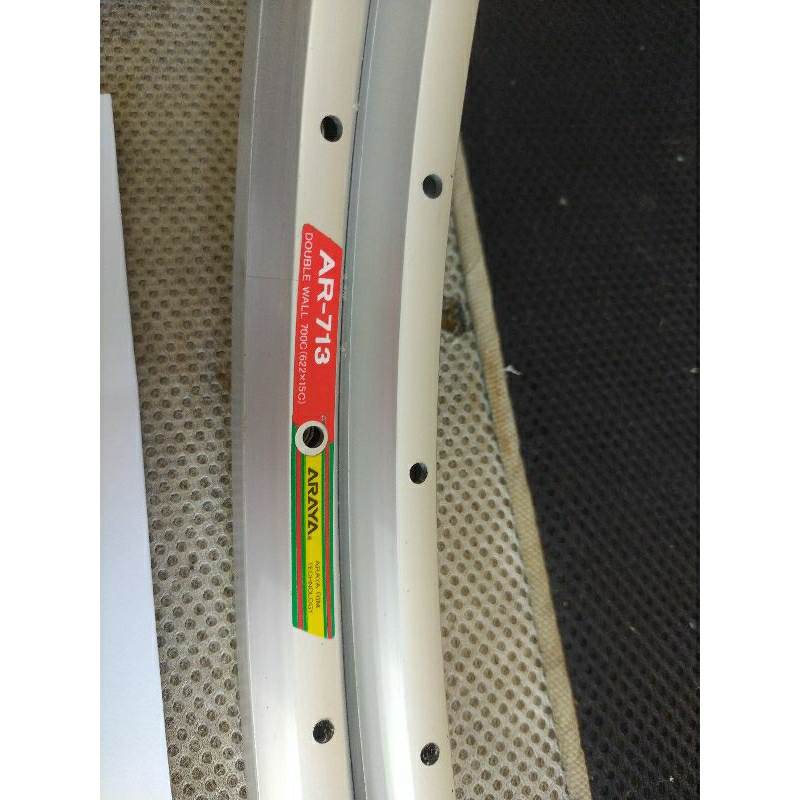 Rims Araya Silver