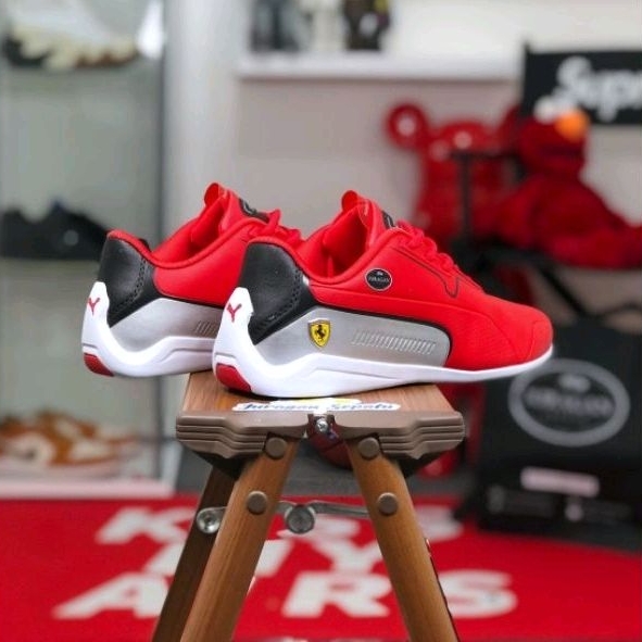 Puma Scuderia Ferrari Drift Cat 8