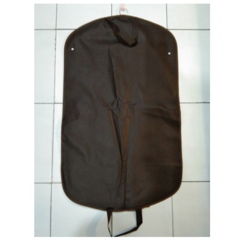 Cover pelindung jas kemeja batik jaket / sarung jas warna coklat tua