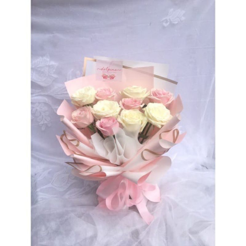 Buket Graduation / Buket Wedding / Buket Lamaran / Buket Birthday / Buket Bunga Asli Jogja