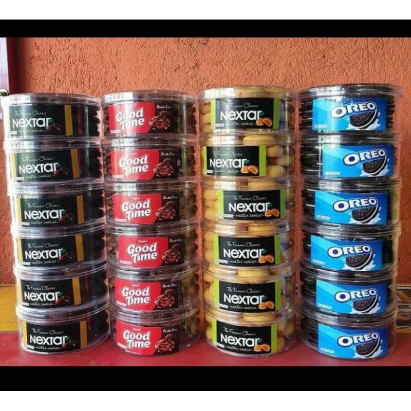 

Parcel jajan idul fitri isi 5 toples