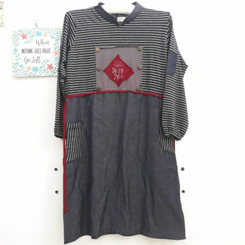 Muslimah syar'i tunik gamis jilbab berwarna putih ungu pink coklat bw sage biru kuning mewah keren a