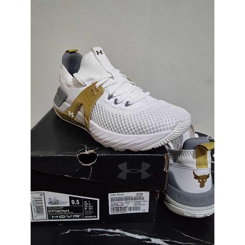 sepatu UA W project rock 4 preloved