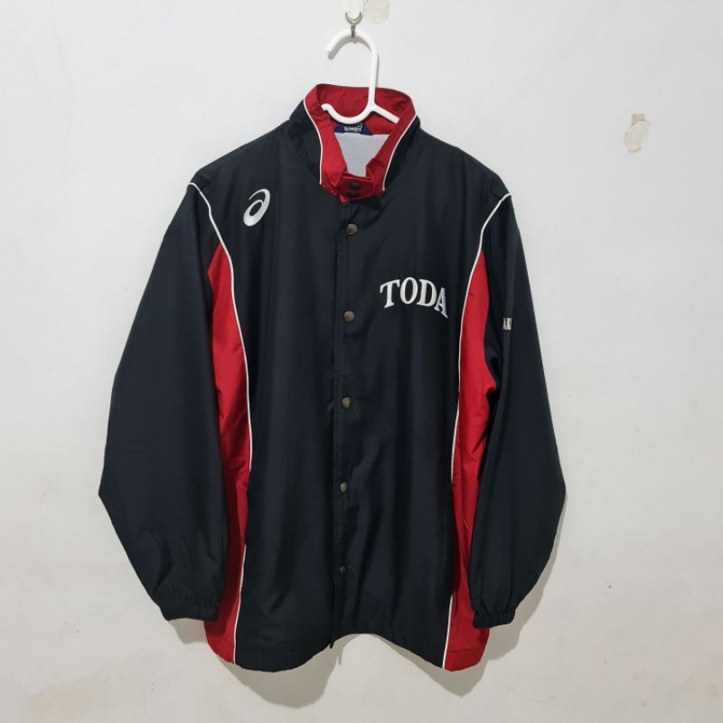 Varsity Jaket Asics Toda