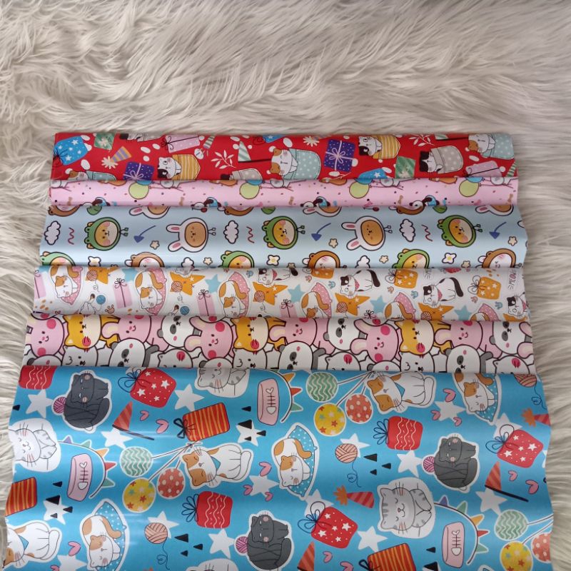 Tambahan Kertas Kado Motif/Warna Random Lucu