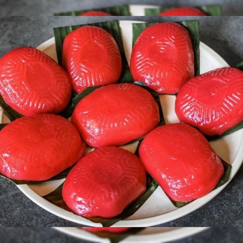 

Yummy Bandung 25 Buah Kue Merah Angku Ku kura Thok Ny Giok Ubi Ketan Big Size