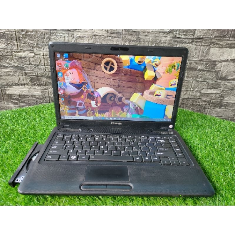LAPTOP BEKAS MURAH TOSHIBA C600 SPEK TINGGI 4GB 320GB EDIT DESIGN JOS