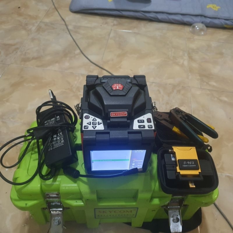 FUSION SPLICER SKYCOM T208H bekas