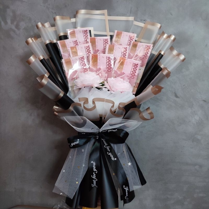 Buket Bouquet bunga wisuda pernikahan ulang tahun acara besar lainnya bisa request