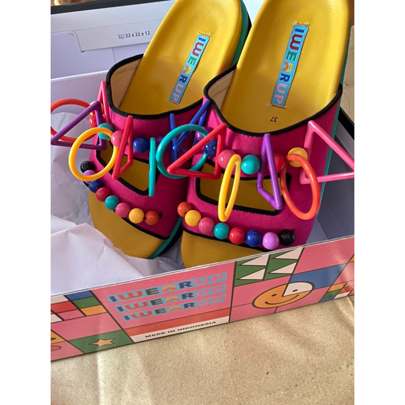 Preloved Darcy Pink Sandals