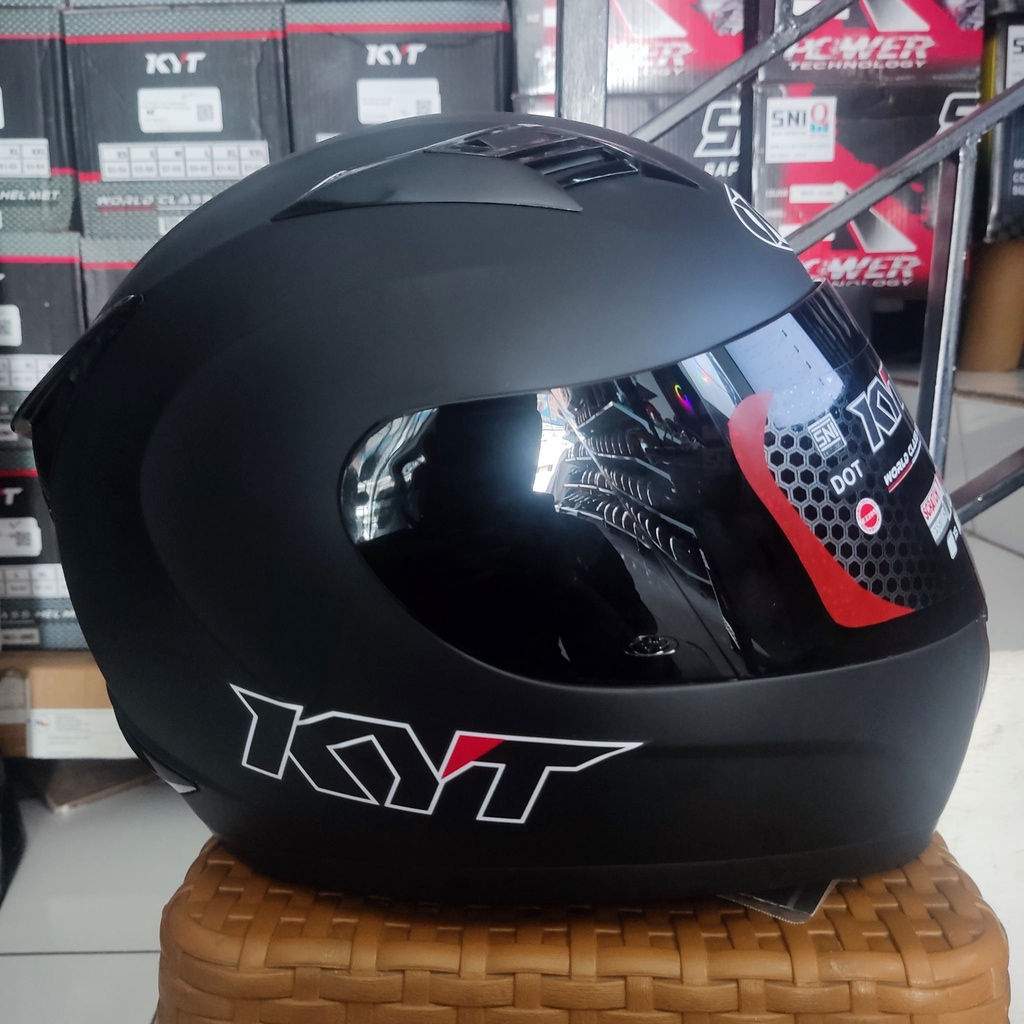 HELM KYT R10 SOLID BLACK DOFF FULL FACE KYT