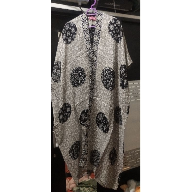 Kaftan batik bahan sutra katun  tangan kalong PL  preloved bahan adem