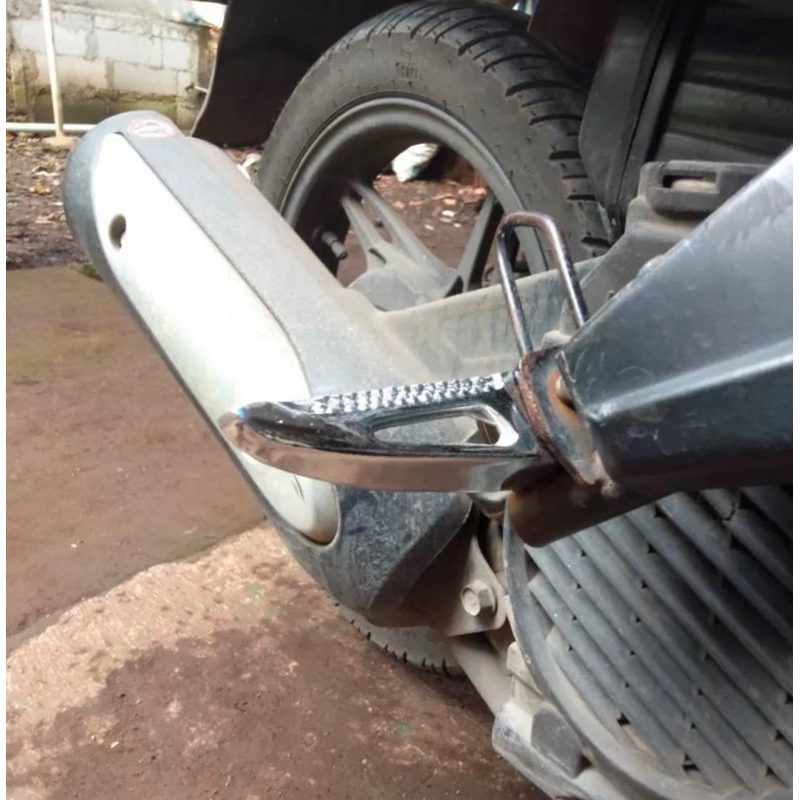 foot step pijakan kaki Honda Scoopy Chrome Thailand