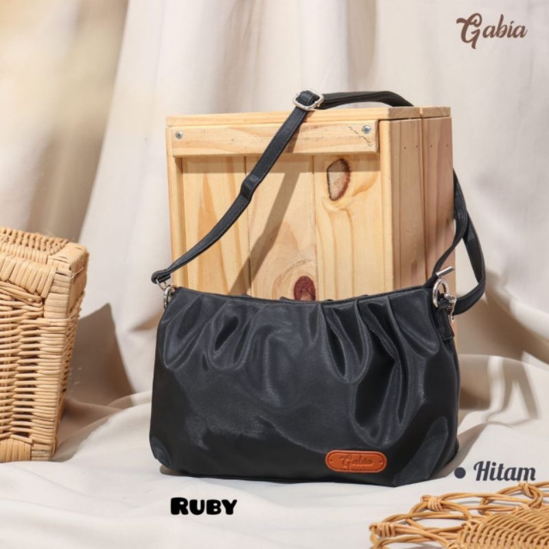 TAS SELEMPANG RUBY BAG BY GABIA BAHAN CHOCOLY ANTI AIR PREMIUM