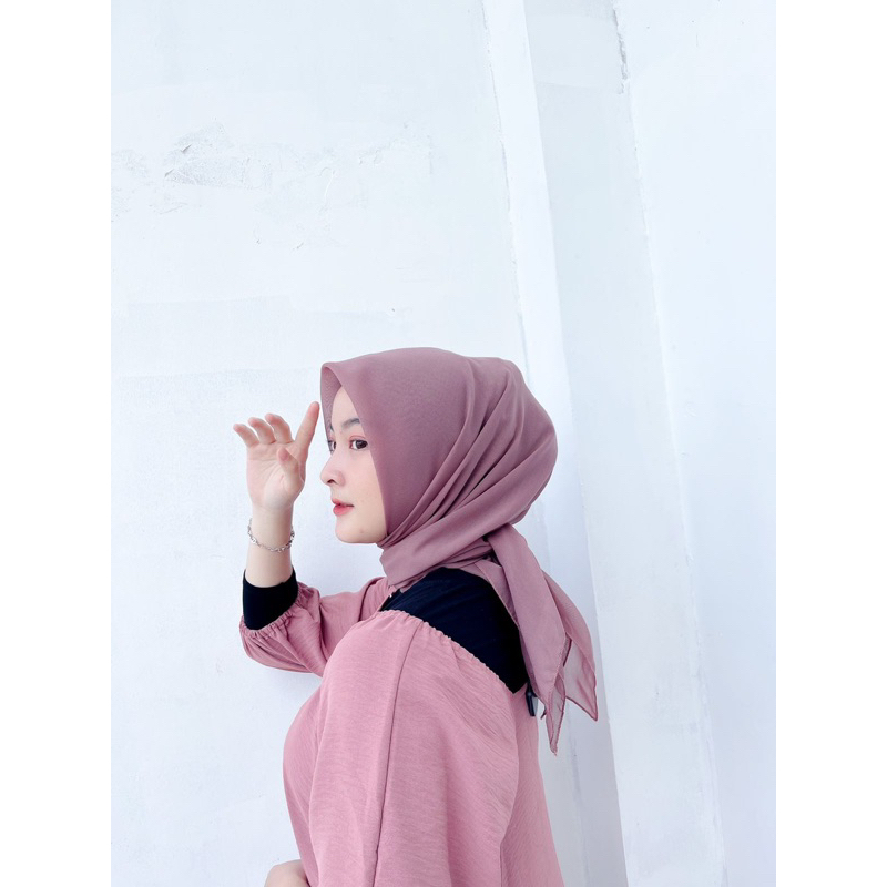 BELLA SQUARE | JILBAB BELLA SQUARE SERIES 1