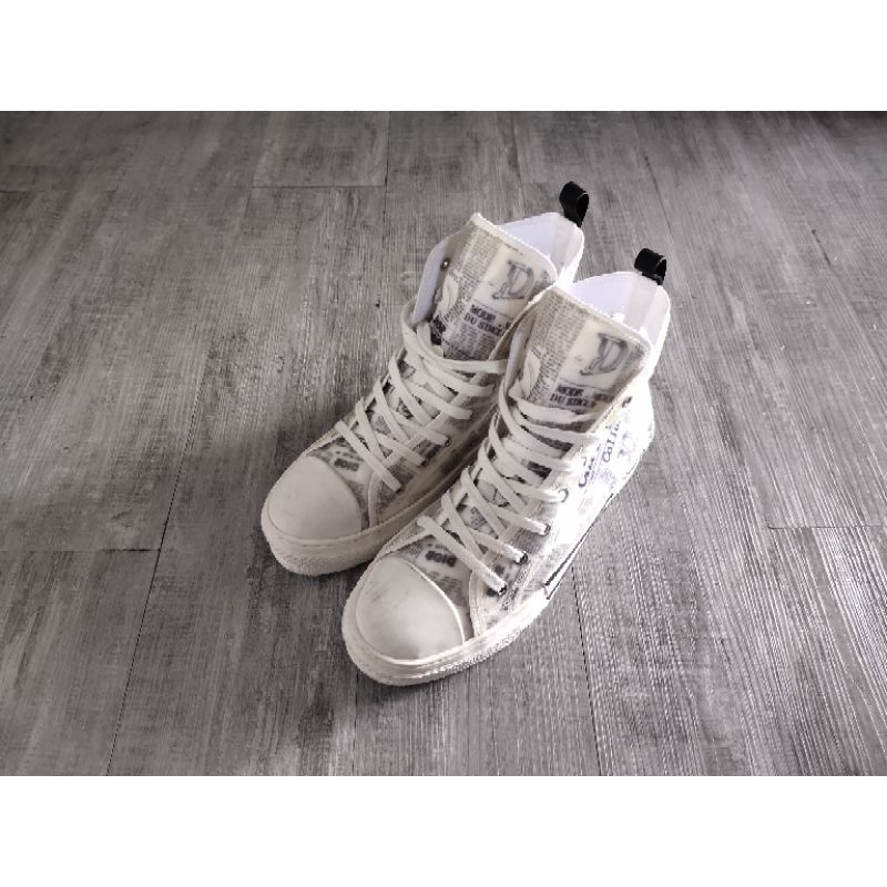 Dior B23 High Top Newspaper Preloved (44)