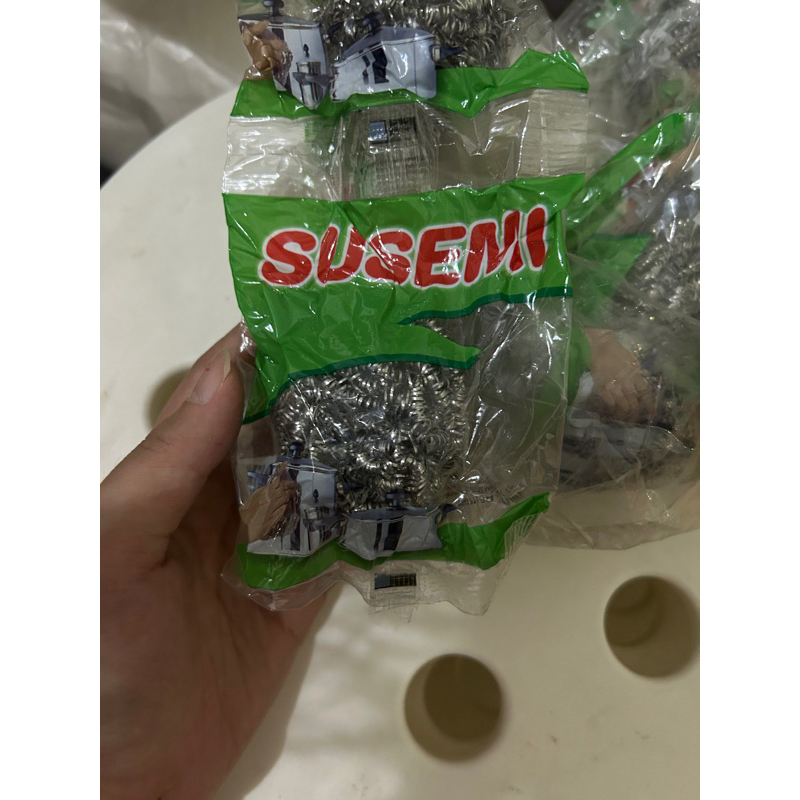 Sikat besi kuali kecil