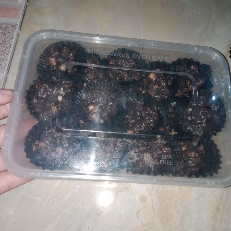 

coklat kacang cookies lebaran enak