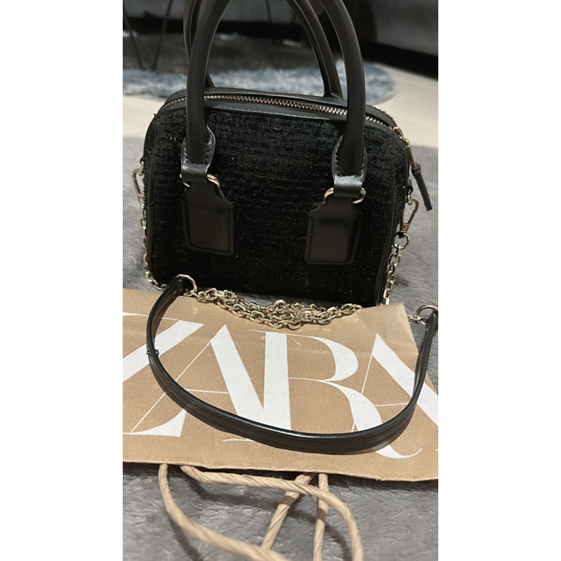 Slingbag tas merk zara mini black jarang dipake bahan tweed, mewah no minus ORIGINAL 1000%