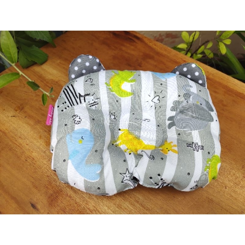 bantal bayi anti peyang karakter