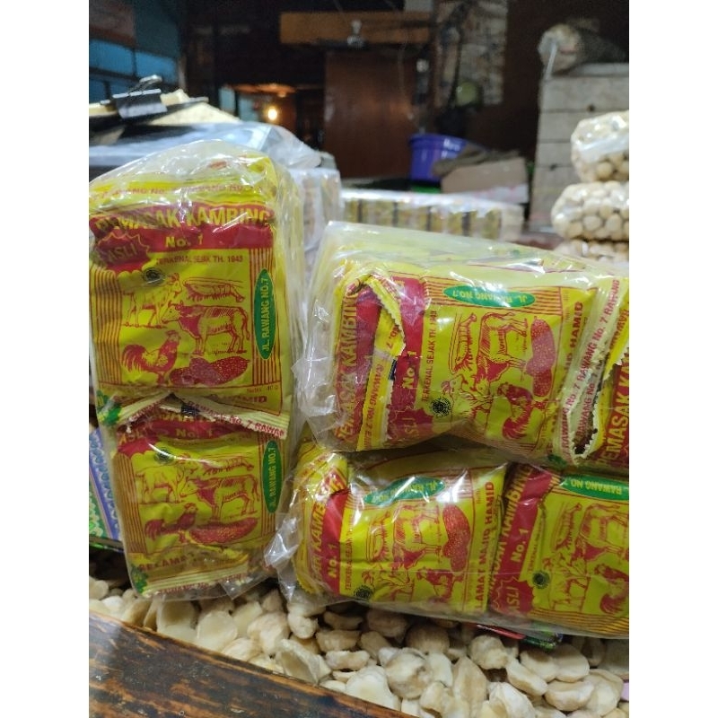 

Bumbu masakan padang,bumbu pemasak kambing SLAMAT isi 20pcs/1kg