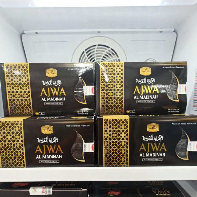 

KURMA AJWA AL-MADINAH 500GR ARABIAN DATES PREMIUM